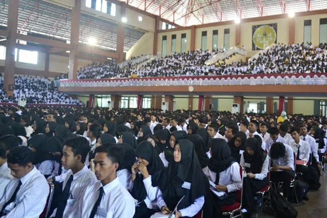 Kehidupan Kampus