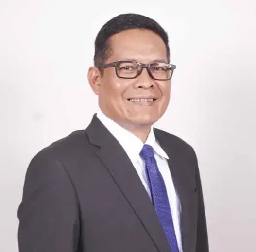 Menggugat Mitos “Go Digital” UMKM: Ketika Literasi Harus Mendahului Teknologi