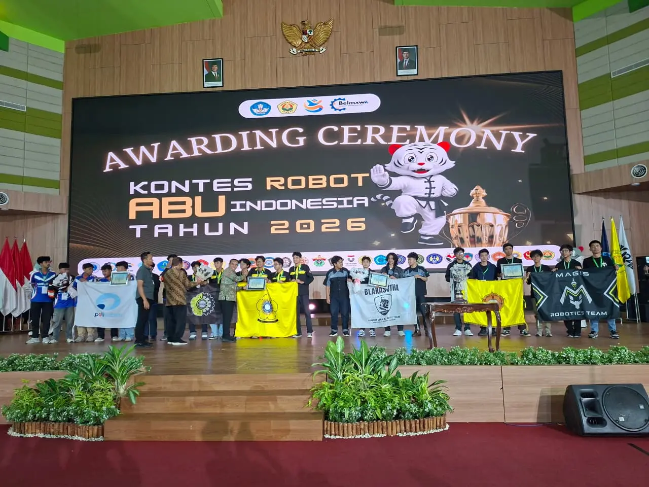 693be93c-321a-435a-8fa7-0d86d7d5d459.jpeg
