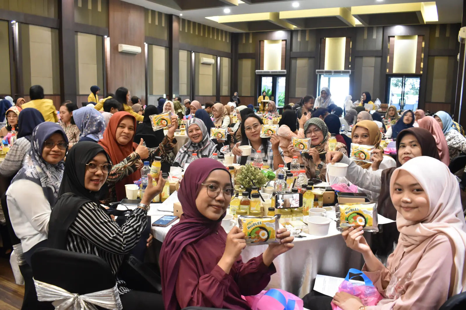 LPPM Unsoed Uji Mie Bebas Gluten dan Olahan Nanas kepada 300 Responden