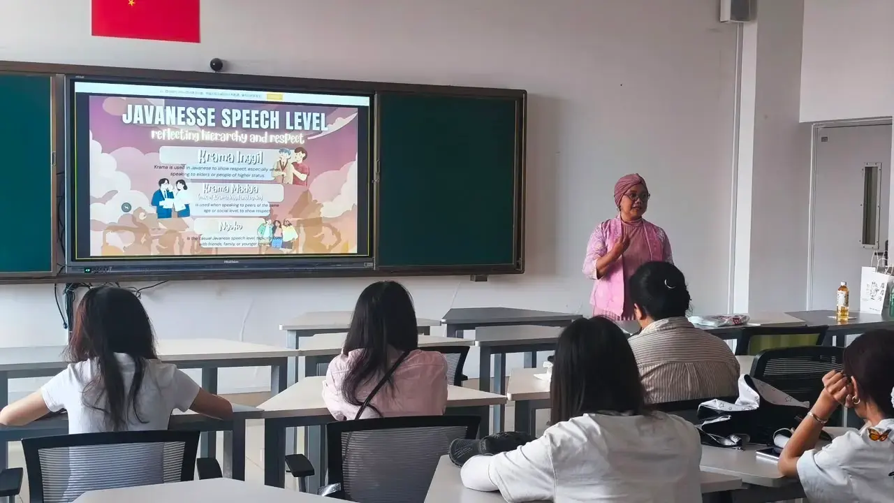 FIB Unsoed Perkuat Jejaring Global melalui International Community Service di Yunnan Minzu University, Tiongkok