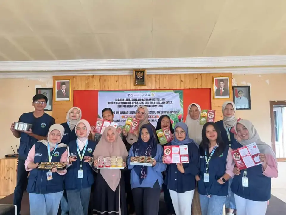 Mahasiswa Unsoed Dorong KWT Seroja Serang Kembangkan Produk Turunan Stroberi Bernilai Ekonomi Tinggi