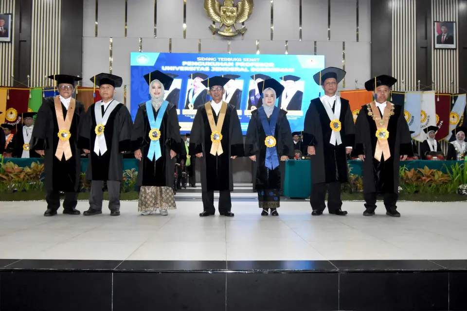 Unsoed Kukuhkan Lima Profesor Baru, Teguhkan Komitmen Ilmu untuk Kemaslahatan Masyarakat