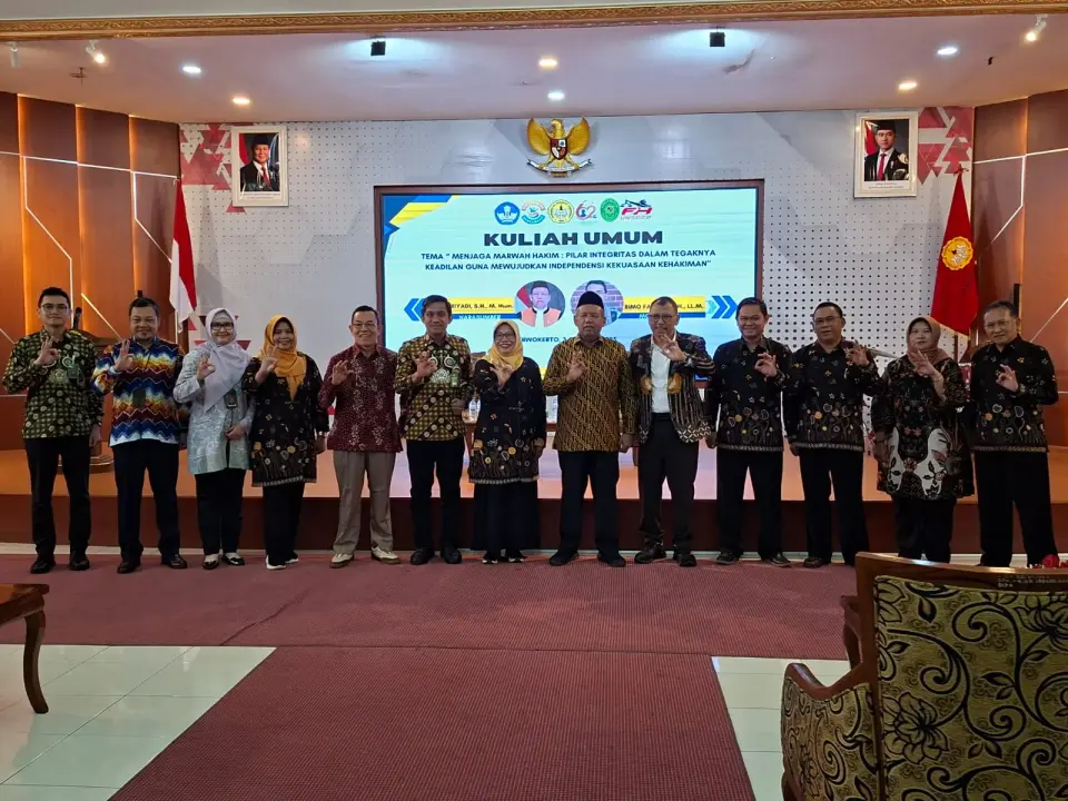 Hakim Agung Jupriyadi Tekankan Pentingnya Menjaga Marwah Hakim dalam Kuliah Umum di FH Unsoed