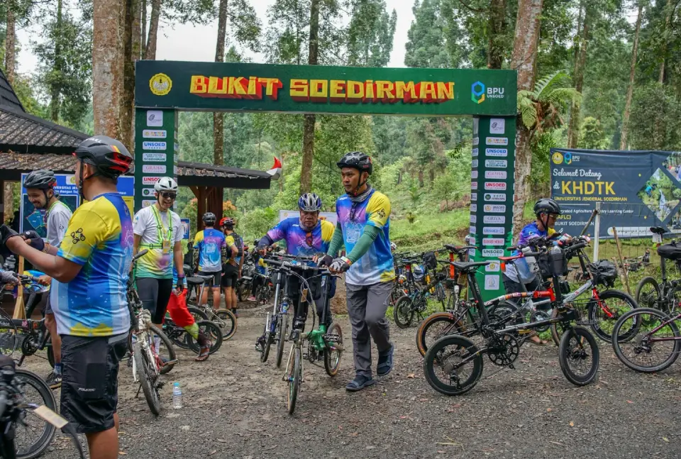 Ratusan Pesepeda Uji Adrenalin di Tanjakan Bukit Soedirman (Tabuso) KHDTK UNSOED