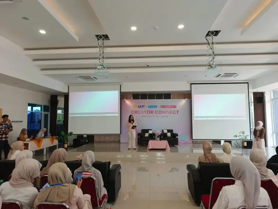 Menanggapi Tren #KaburAjaDulu: Peluang Karier di Era Digital bagi Mahasiswa