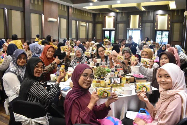 LPPM Unsoed Uji Mie Bebas Gluten dan Olahan Nanas kepada 300 Responden