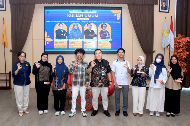 FEB Unsoed dan BDK Yogyakarta Perkuat Literasi Fiskal Mahasiswa melalui Kuliah Umum APBN