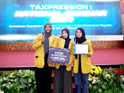 Students of Faculty of Economics and Business, Unsoed won the 2nd place in Taxpression 2024 National Tax Competition