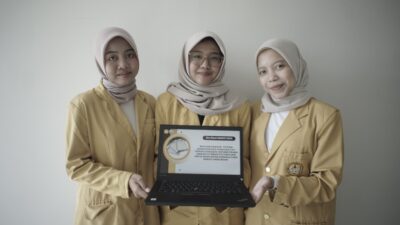 UKMPR UNSOED Presentasi Hasil Riset Biodegradable Foam dari Pati Tapioka dan Serat Batang Pisang Sebagai Solusi Ramah Lingkungan Pengganti Styrofoam
