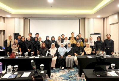 Foto bersama peserta workshop kurikulum