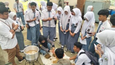 Siswa melihat langsung pemanfaatan teknologi peternakan