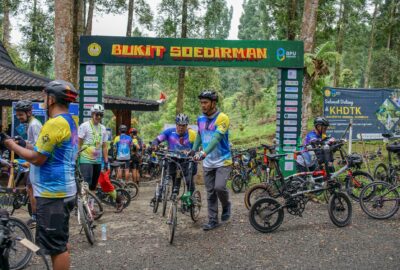 Ratusan Pesepeda Uji Adrenalin di Tanjakan Bukit Soedirman (Tabuso) KHDTK UNSOED