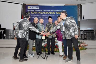 SENIKO 2025 Kupas Tuntas AI dan Keamanan Siber untuk Masa Depan Berkelanjutan