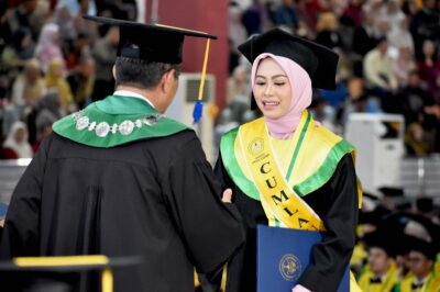 UNSOED Kukuhkan 2.274 Wisudawan pada Periode ke-158