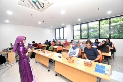 Pemaparan materi oleh Narasumber