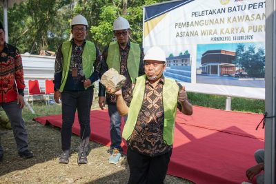 Rektor Unsoed Lakukan Peletakan Batu Pertama Kawasan Industri Astana Wira Karya di Gunung Tugel