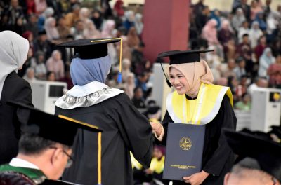 Unsoed Wisuda 1.521 Lulusan, Rektor Tekankan Semangat Pantang Menyerah