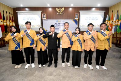 Rektor Lantik 7 Duta Kampus Unsoed, Siap Jadi Wajah Inspiratif dan Penggerak Informasi Publik di Era Digital